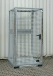Gasflessen-container type GFC-E/T M0 verzinkt - ca. 1085x1140x2170 mm (lxbxh)/max. 16 gasflessen &Oslash; 230 mm/met traanplaatbodem (draagkracht 1000 kg/m&sup2;)/afsluitbare vleugeldeur