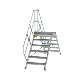 Aluminium brugtrap 45&deg;  - totale hoogte 2.435 mm/hoogte onder platform 1.160  mm/aantal treden 2x6/breedte treden 800 mm/treden en platform gemaakt van gegolfd aluminium R 9
