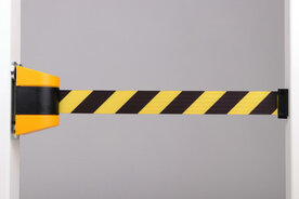 Bandafzetting MGB-GS in kunststof cassette/bandbreedte 50 mm/magneetmontage/bandlengte 4600 mm/geel-zwart