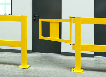 Black Bull stalen deur voor veiligheidsbalustrade XL-line/manueel te bedienen/voor binnengebruik/links- of rechtsdraaiend/geel