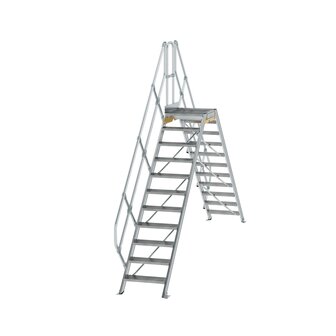 Aluminium brugtrap 45&deg;  - totale hoogte 3.435 mm/hoogte onder platform 2.160 mm/aantal treden 2x11/breedte treden 600 mm/treden en platform gemaakt van gegolfd aluminium R 9