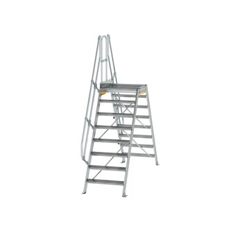 Aluminium brugtrap 60&deg;  - totale hoogte 3.165 mm/hoogte onder platform 1.890 mm/aantal treden 2x8/breedte treden 800 mm/treden en platform gemaakt van gegolfd aluminium R 9