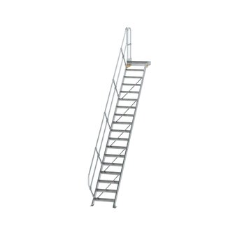 Aluminium vaste trap met platform 45&deg;  - loodrechte hoogte 3.540 mm/aantal treden 17/breedte treden 600 mm/treden en platform gemaakt van gegolfd aluminium R 9
