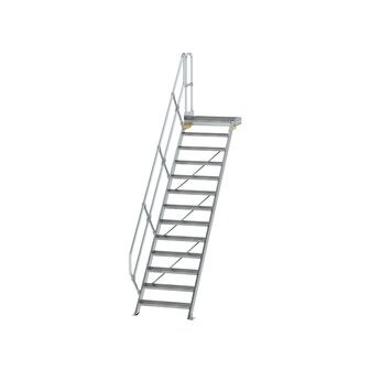 Aluminium vaste trap met platform 45&deg;  - loodrechte hoogte 2.700 mm/aantal treden 13/breedte treden 800 mm/treden en platform gemaakt van gegolfd aluminium R 9