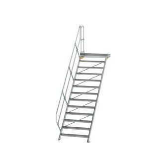 Aluminium vaste trap met platform 45&deg;  - loodrechte hoogte 2.700 mm/aantal treden 13/breedte treden 1.000 mm/treden en platform gemaakt van gegolfd aluminium R 9