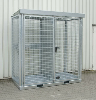 Gasflessen-container type GFC-E/G M2 verzinkt - ca. 2115x1570x2260 mm (lxbxh)/max. 45 gasflessen &Oslash; 230 mm/met roosterbodem (draagkracht 1000 kg/m&sup2;)/afsluitbare vleugeldeur