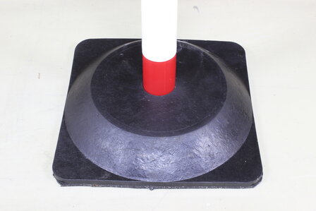 Kettingpalenset kunststof SET-LKP-RW/bestaande uit 6 kunststof palen (&Oslash; 40 mm) hoogte 860 mm en 6 voetplaten en 10 meter kunststof ketting/rood-wit