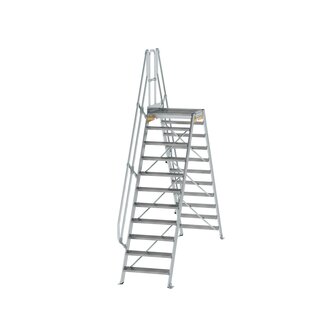 Aluminium brugtrap 60&deg;  - totale hoogte 3.855 mm/hoogte onder platform 2.580 mm/aantal treden 2x11/breedte treden 800 mm/treden en platform gemaakt van gegolfd aluminium R 9