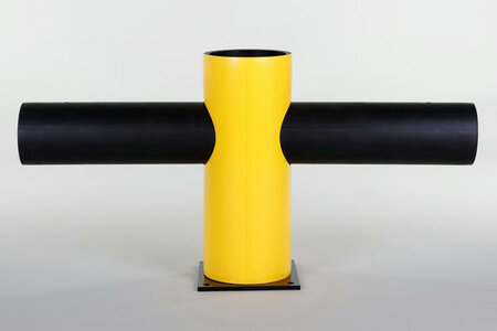 Middenstaander Charlie type DFVB-M voor flexibele vangrail/voor binnen- en buiten gebruik/hoogte 516 mm/voetplaat 225x225mm/voor het scheiden van verkeerswegen