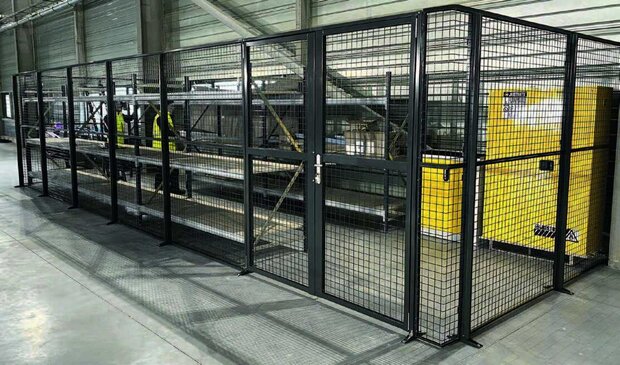 Gaaswand aanbouwset 1 compleet/wandhoogte 2400 mm/wandbreedte 150 mm/leverbaar in diverse RAL kleuren