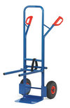 Stoelensteekwagen B1335L, draagvermogen 300 kg, hoogte 1300 mm, steekdiepte 250 mm, steekbreedte 320 mm, Fetra