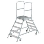 Aluminium verrijdbare bordestrap - tweezijdig oploopbaar/werkhoogte 3.2 m/platformhoogte 1.2 m/aantal treden 2x5/treden en platform gemaakt van roosterstaal