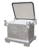 Accu-container type SAP 600 K - ca. 1200x1000x1055 mm (lxbxh)/inhoud 620 liter/max. totaalgewicht 1224 kg/3-voudig stapelbaar/vervoer van accu's