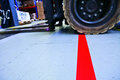 Bodemmarkeringstape uit vinyl/PROline/voor binnengebruik/geschikt voor heftruckverkeer/lengte 25 meter/breedte 50 mm/kleur: rood